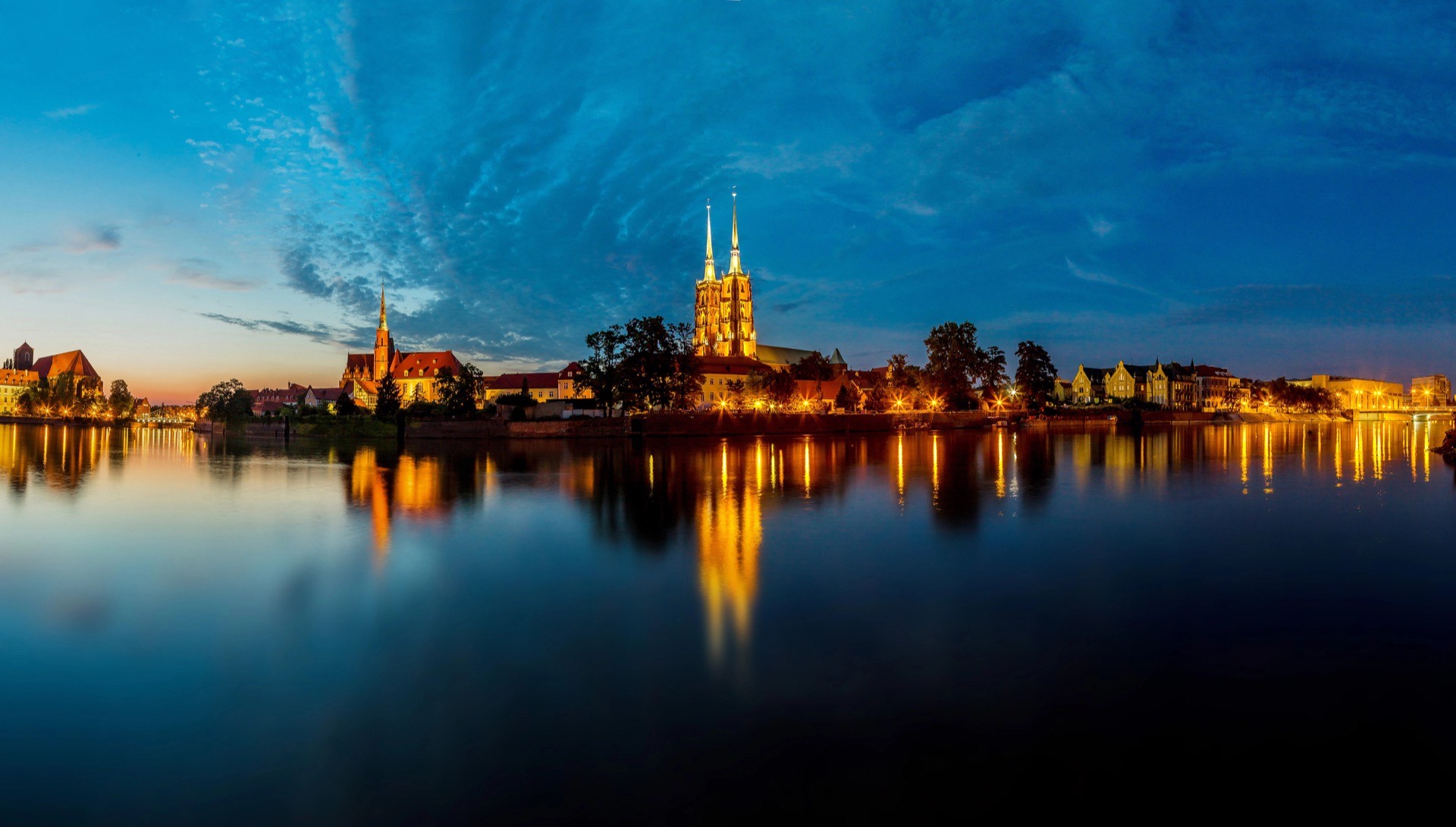 Wroclaw Cathedral at dusk