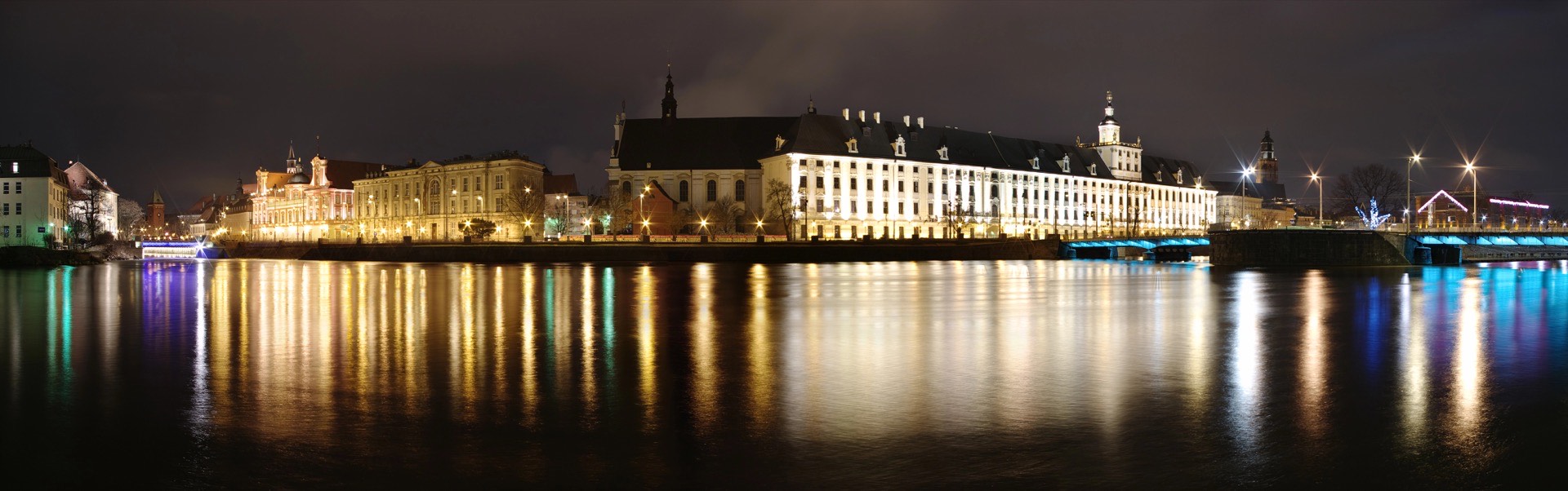 Panoramic view of the University of Wroclaw building at night
